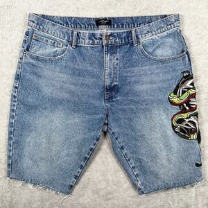 Ed Hardy Jean Shorts Mens 40 Blue Denim Snake Panther Embroidered Raw Hem Jorts